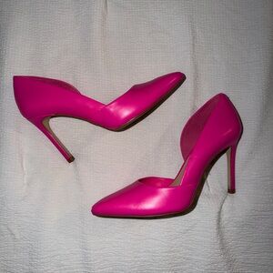 Gianni Bini Pink Heels